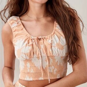 American Eagle Outfitters Peach and White Summer Floral Tank Top. not worn